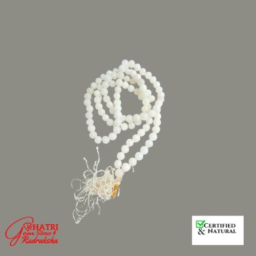 Agate Mala (white)