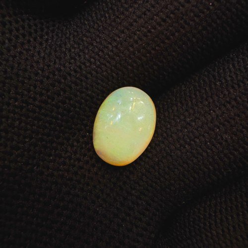 Opal – 2.80 Carat — view 3