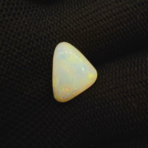 Opal – 2.60 Carat — view 3