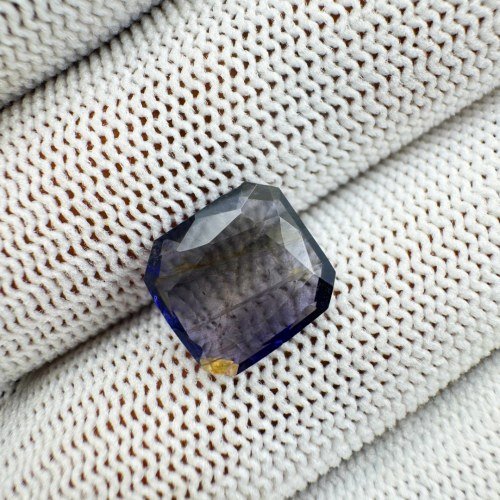 Iolite (नीली) – 4.40 Carat — view 3